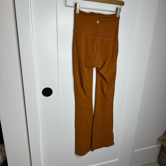 Lululemon Groove Super High Rise Flared Pant Nulu Butternut Brown Orange 30” 0 - Picture 5 of 6